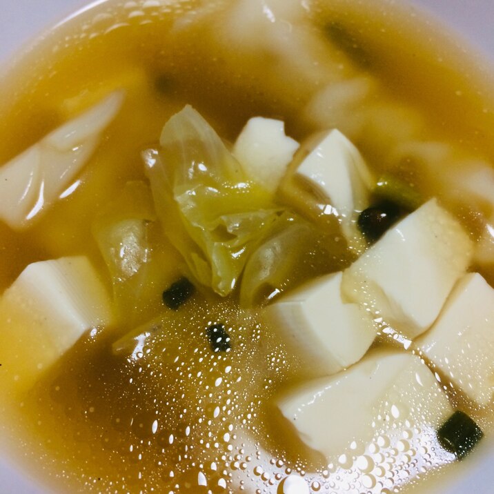 豆腐入り餃子スープ